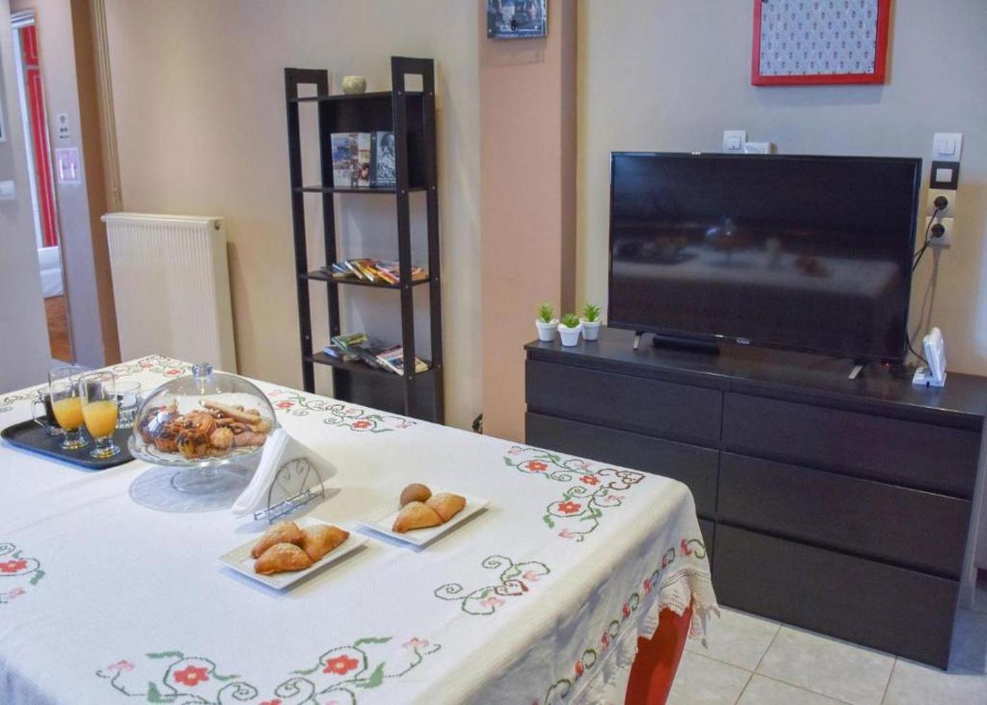 Athens 24-Hours Hostel #Athensairport #Latecheck-In #Privatetransportservice #Groups #Downtown Markópoulon Exteriör bild